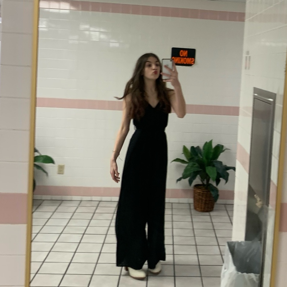 Black dress Jumper